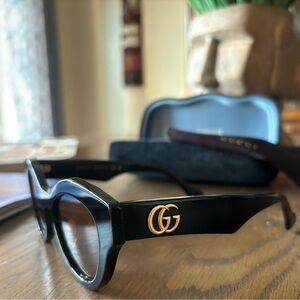 Gucci 💅✨ Black Designer GG Cat Eye Sunglasses Italy GG0957S 003 52-19-145 NEW